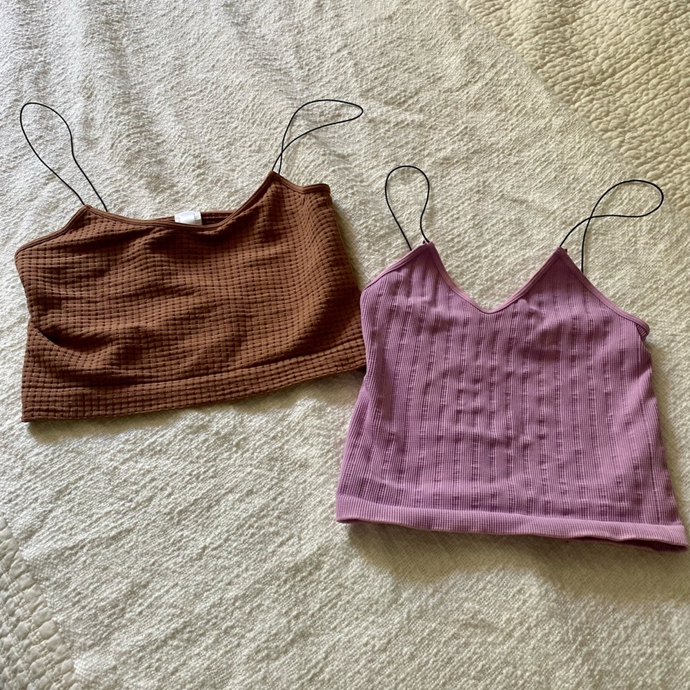 Nikibiki tops